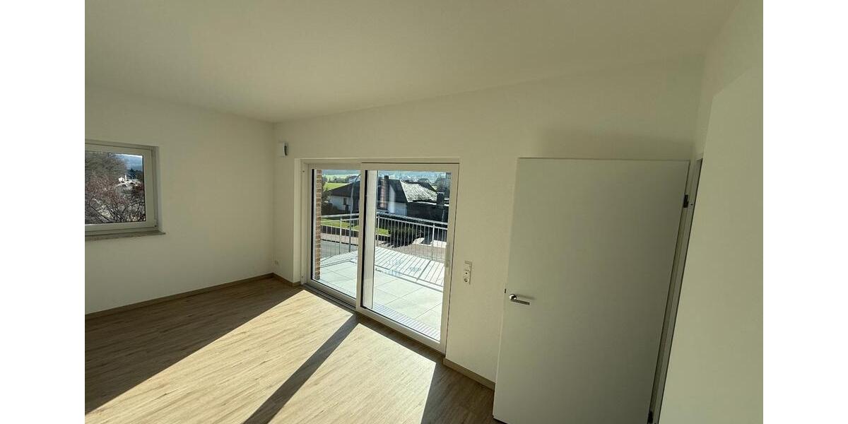 Etagenwohnung Preußisch Oldendorf - 4 Zimmer, 131 m&sup2;, 1.313&euro; | Angebot:26549824