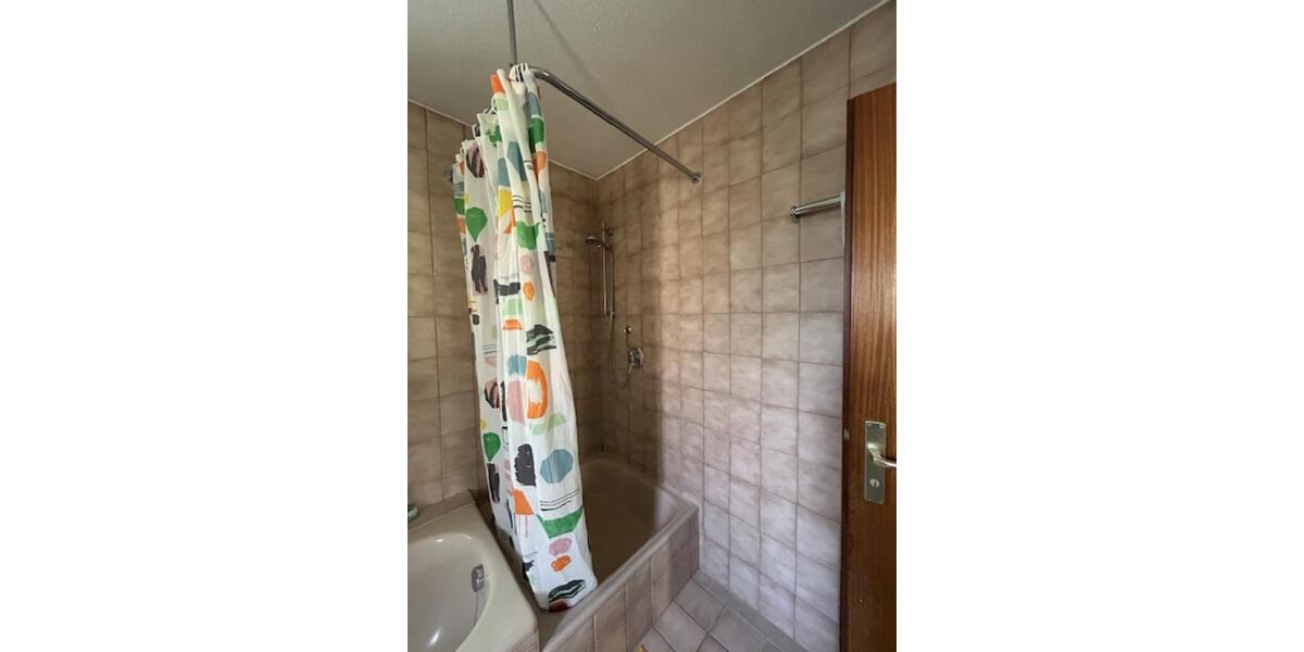 Sonniges möbliertes Zimmer für WochenendpendlerIn 1 zimmer