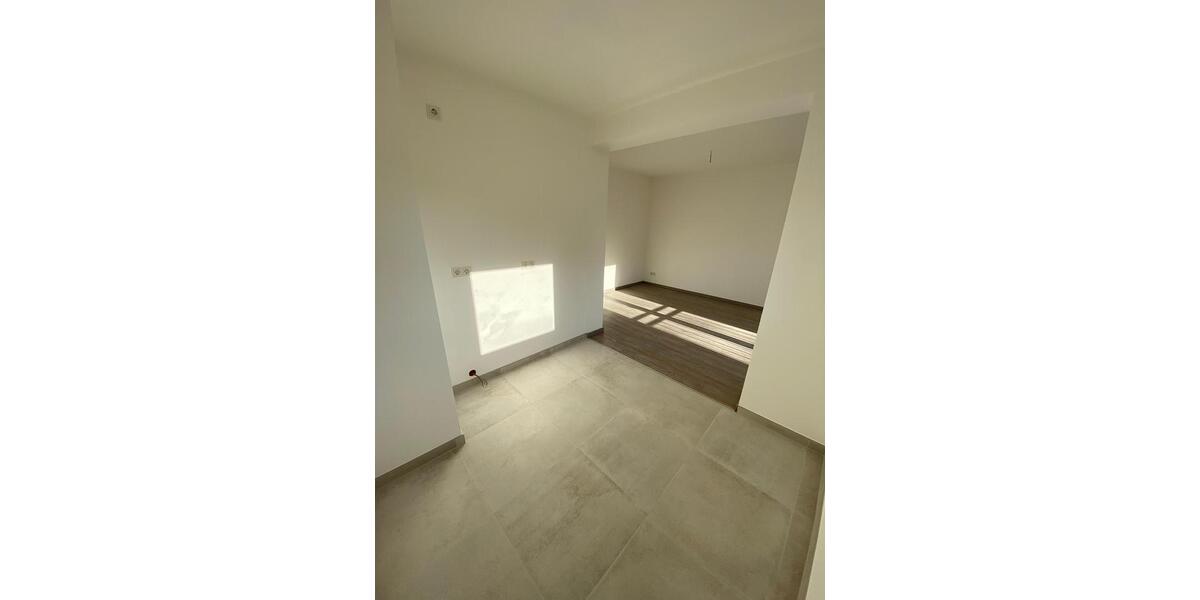 Etagenwohnung Engelskirchen - 3.5 Zimmer, 80 m&sup2;, 990&euro; | Angebot:26636751