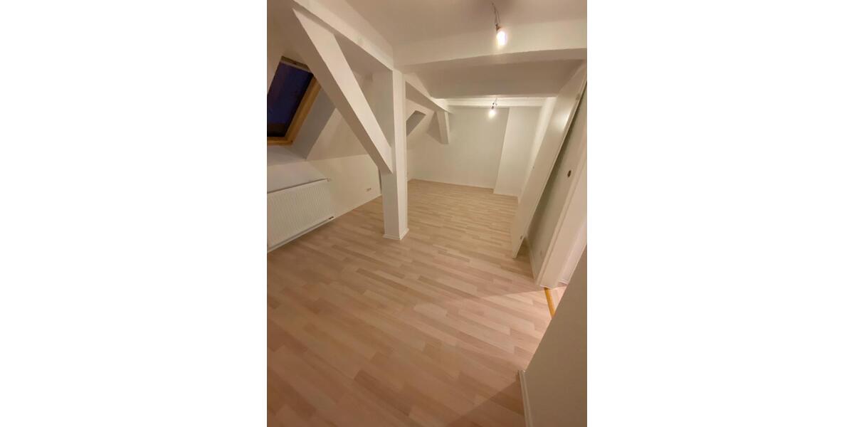 Reihenhaus Gronau (Leine) - 5 Zimmer, 160 m&sup2;, 1.100&euro; | Angebot:25049158