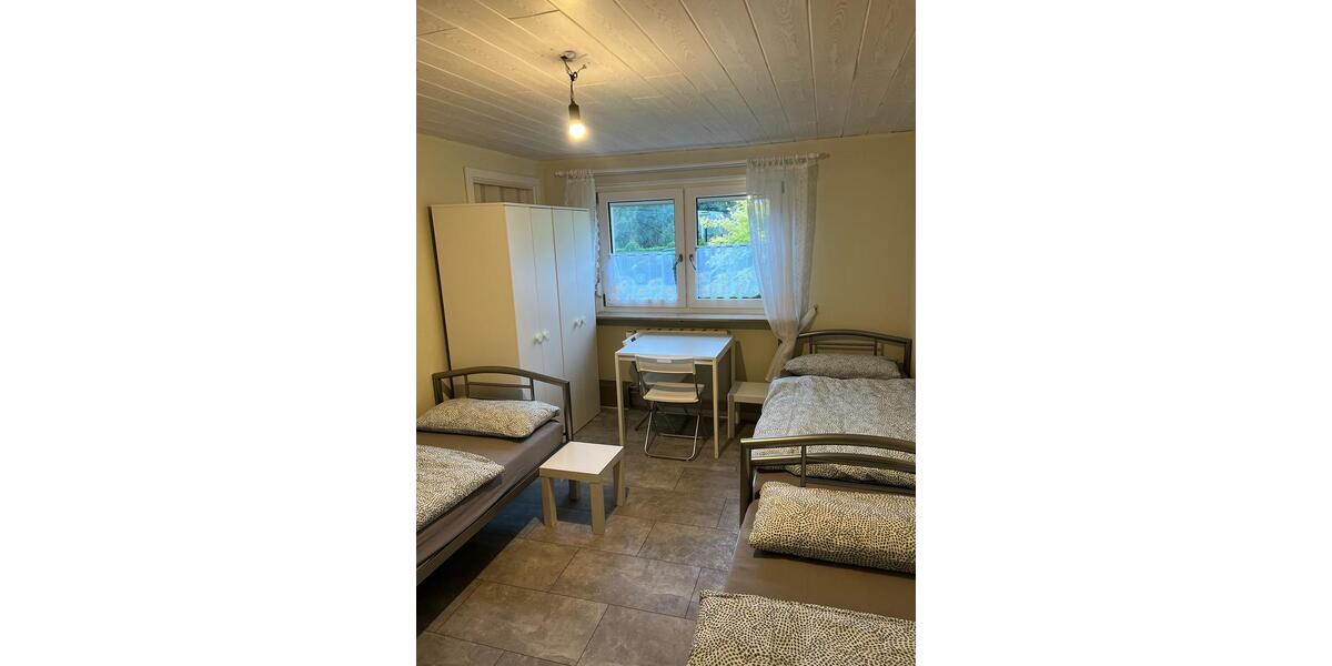 MonteurzimmerMonteurswohnung 4 zimmer