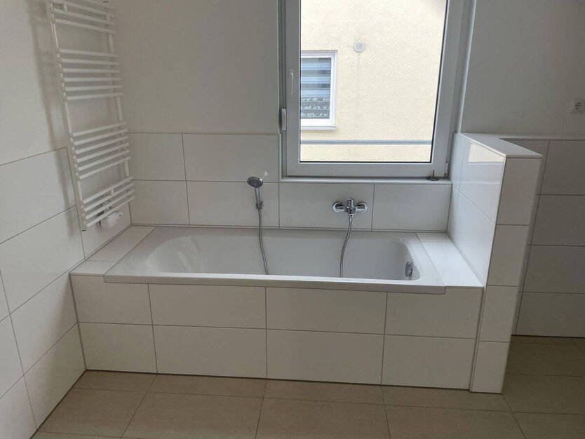 DHH links mit 5 Zimmern in Fredersdorf-Vogelsdorf 5 zimmer