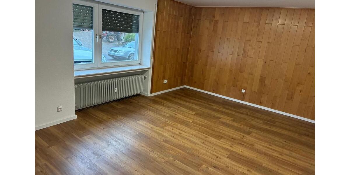Etagenwohnung Bettenfeld - 3 Zimmer, 75 m&sup2;, 650&euro; | Angebot:24369963