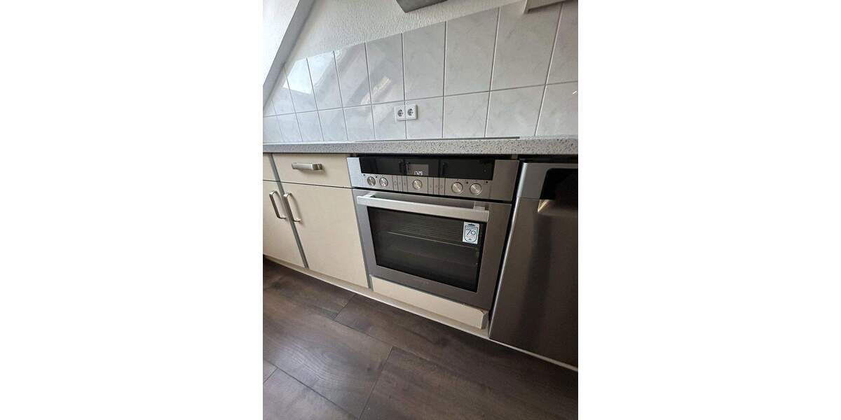 Etagenwohnung Braunschweig Nordstadt - 4 Zimmer, 120 m&sup2;, 1.200&euro; | Angebot:26181211