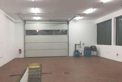 VH3756 Werkstatthalle mit Bürotrakt, Ausstellung und Freifläche Nittenau zimmer