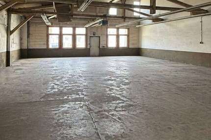 Gewerbeobjekt Asslar - 2.100&euro; | Angebot:26754308