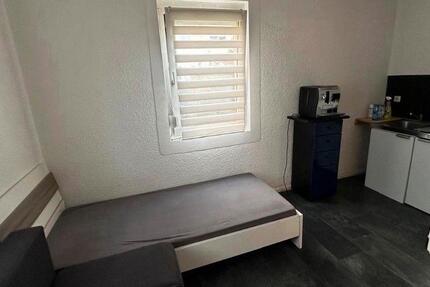 Wohnung Leonberg - 1 Zimmer, 18 m&sup2;, 750&euro; | Angebot:25085411