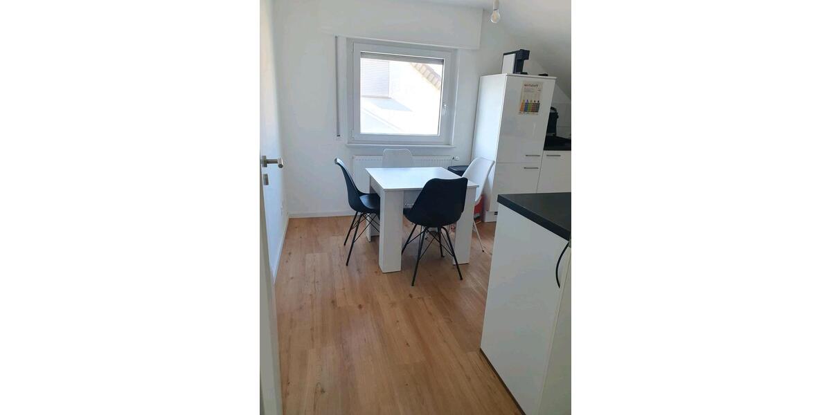 Wohnen auf Zeit Tamm - 3 Zimmer, 20 m&sup2;, 600&euro; | Angebot:24456766