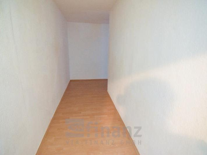 Dachgeschoßwohnung Meerane - 3 Zimmer, 75 m&sup2;, 450&euro; | Angebot:24875885