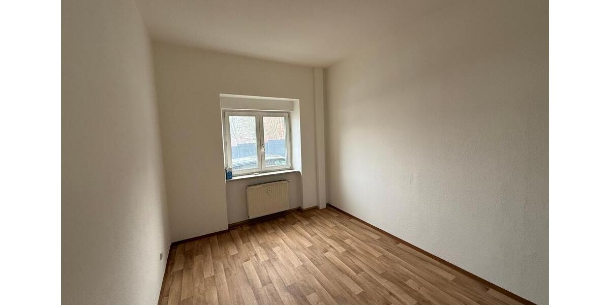 Etagenwohnung Plauen Alt Chrieschwitz - 2 Zimmer, 53 m&sup2;, 265&euro; | Angebot:26300863
