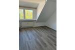 Dachgeschoßwohnung Oberhausen - 2.5 Zimmer, 50 m&sup2;, 590&euro; | Angebot:26405960