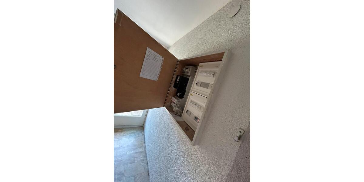Dachgeschoßwohnung Mitteleschenbach - 3 Zimmer, 85 m&sup2;, 600&euro; | Angebot:26700379