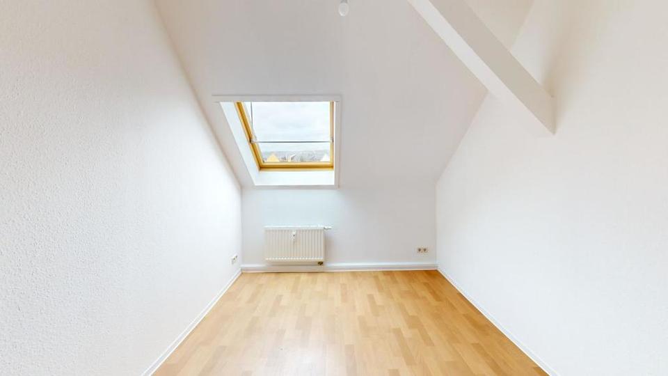 Dachgeschoßwohnung Chemnitz Hilbersdorf - 3 Zimmer, 66 m&sup2;, 364&euro; | Angebot:26681276
