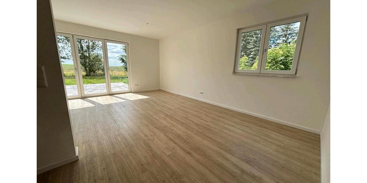 Doppelhaushälfte Laage - 5 Zimmer, 145 m&sup2;, 1.350&euro; | Angebot:25047904