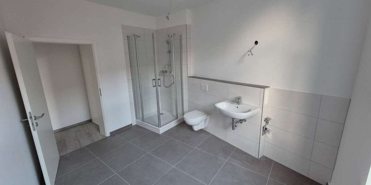 Etagenwohnung Helmstedt - 3 Zimmer, 86 m&sup2;, 599&euro; | Angebot:24189393