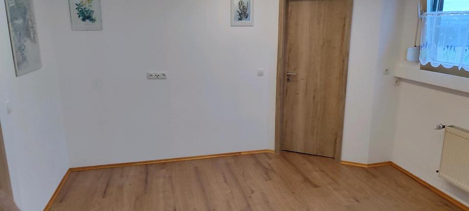 Etagenwohnung Mülheim-Kärlich Kärlich - 4 Zimmer, 70 m&sup2;, 800&euro; | Angebot:25053905