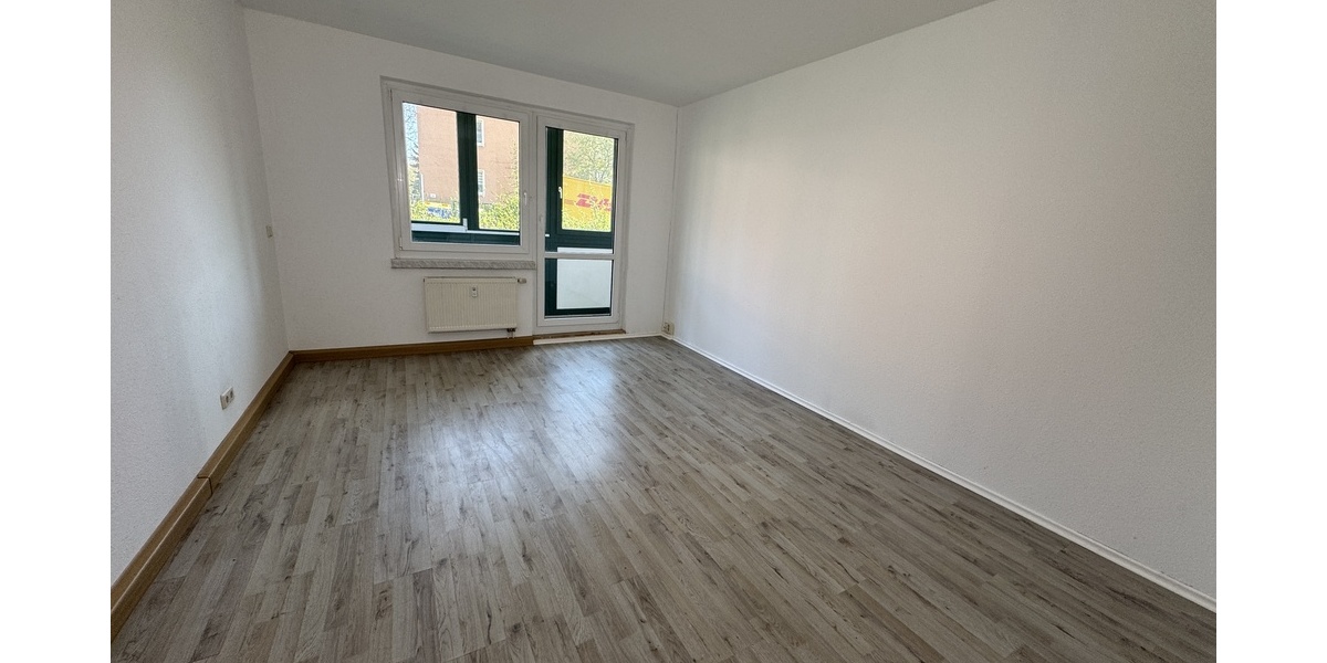 Wohnen mit Mehrwert: 2-Raum-Wohnung mit großzügigem Doppel-Wintergarten in Gera-Bieblach! - Erdgeschoßwohnung Gera Alt-Bieblach | Angebot:26959991