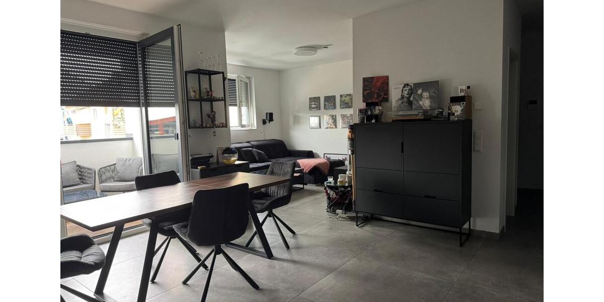 Helle 3-Zimmer-Wohnung mit Loggia 3 zimmer