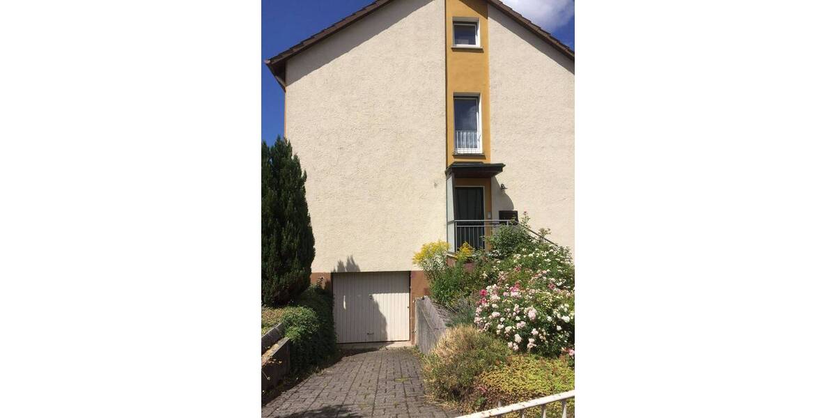Doppelhaushälfte Villingen-Schwenningen Villingen - 7 Zimmer, 130 m&sup2;, 1.050&euro; | Angebot:26751374