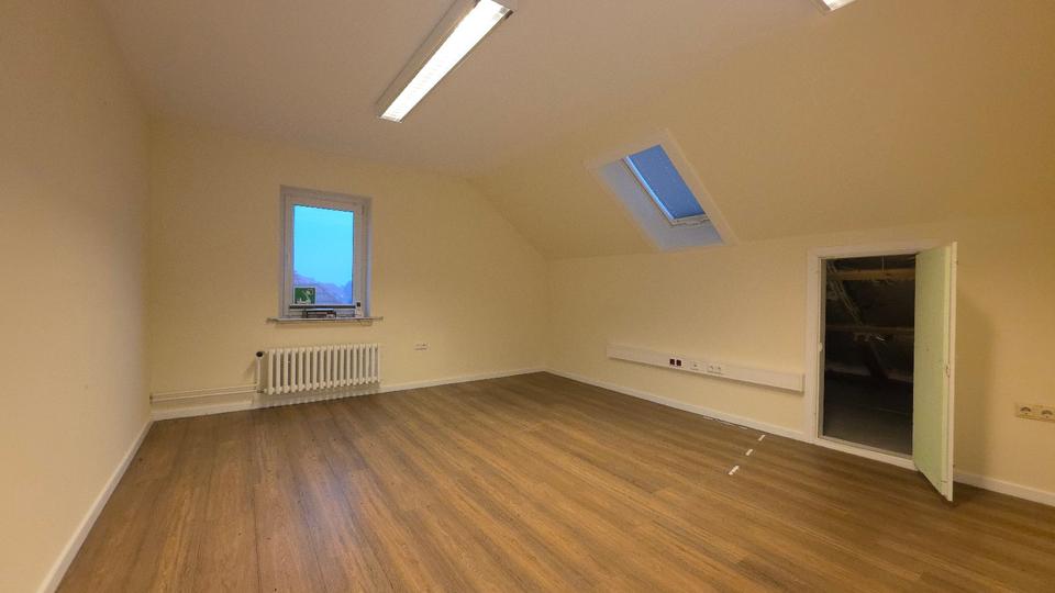 Gewerbeobjekt Oldenburg in Holstein - 1.300&euro; | Angebot:24788670