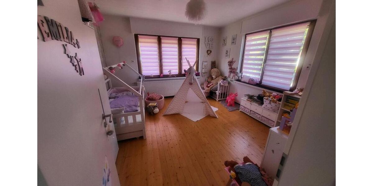 Einfamilienhaus Stolberg (Rhld.) Gressenich - 4 Zimmer, 150 m&sup2;, 1.650&euro; | Angebot:25627968