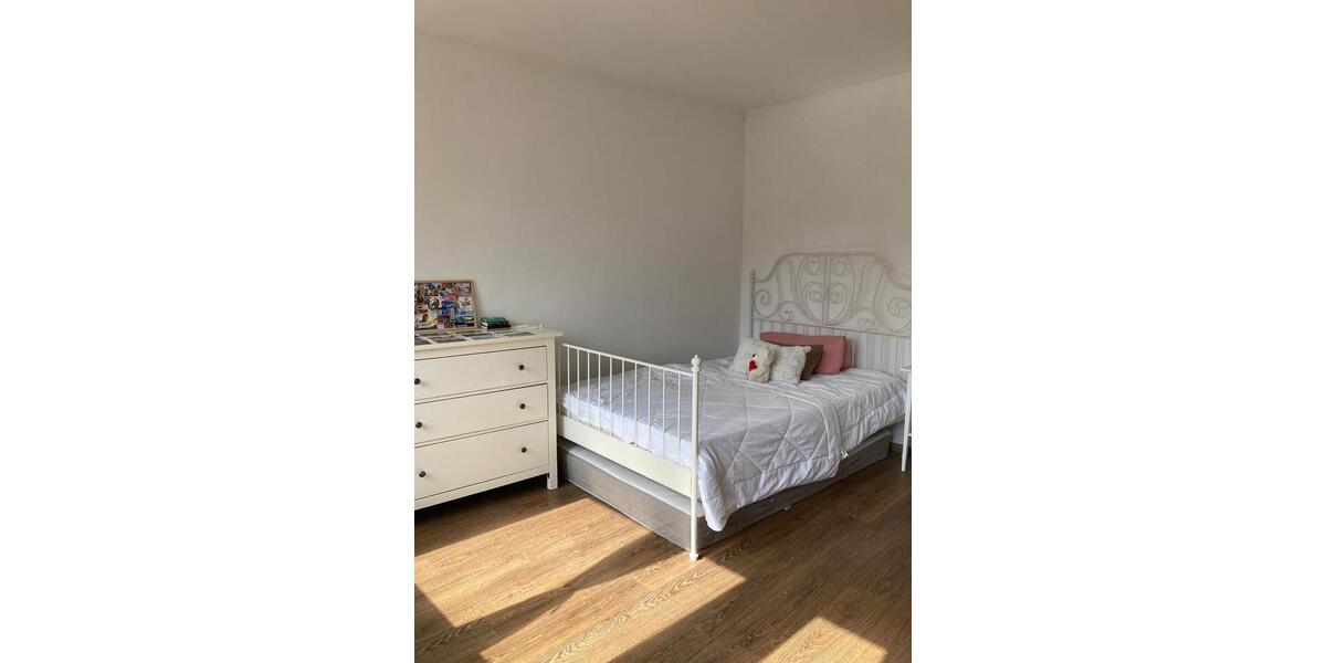 Wohnen auf Zeit Deggendorf - 3 Zimmer, 17 m&sup2;, 290&euro; | Angebot:25106700