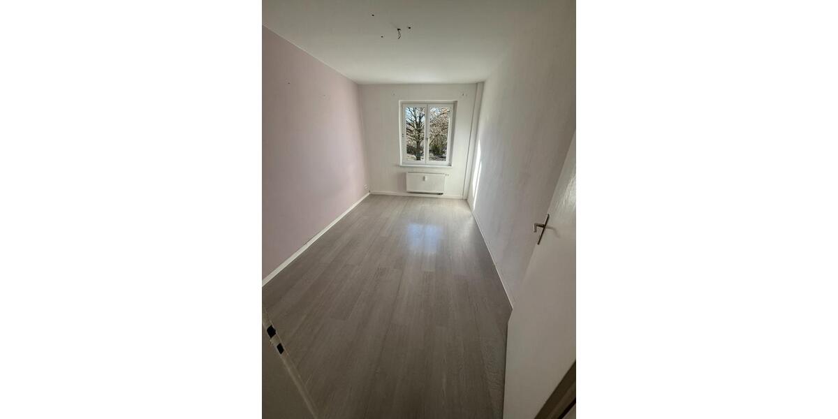 Erdgeschoßwohnung Senftenberg - 2 Zimmer, 48 m&sup2;, 280&euro; | Angebot:25756204