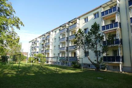 Wohnung Naumburg (Saale) - 3 Zimmer, 59 m&sup2;, 475&euro; | Angebot:26550672