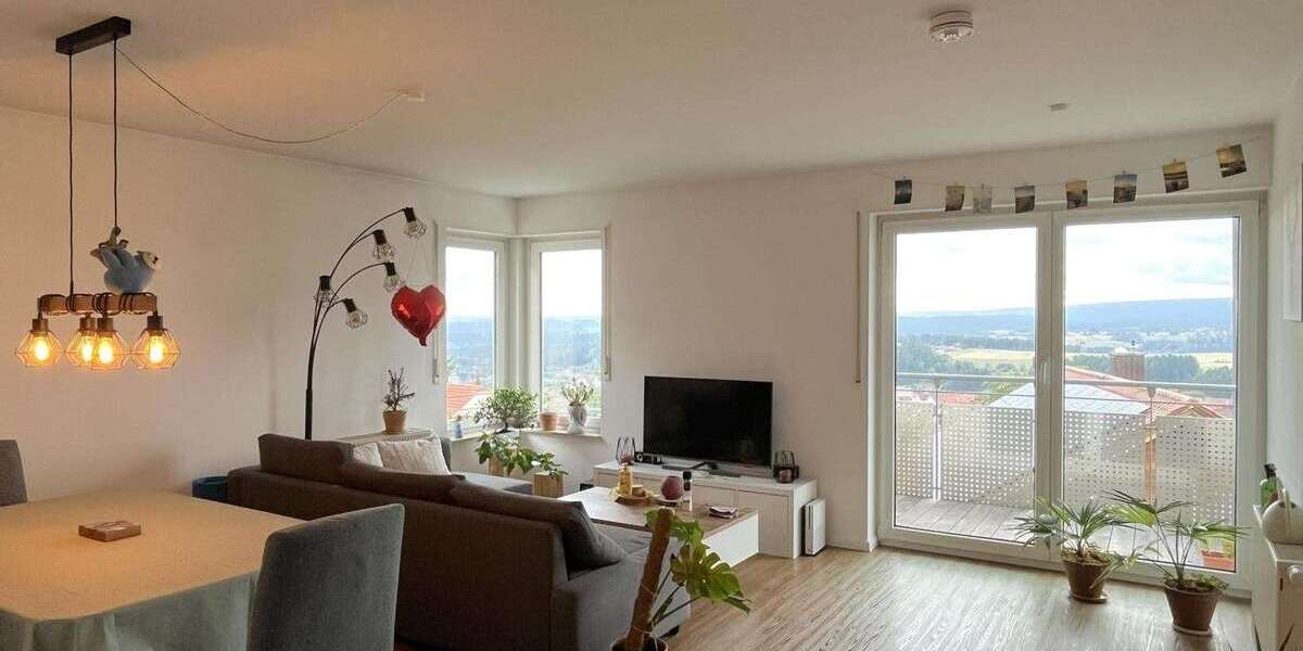 Etagenwohnung Dornstetten - 3 Zimmer, 72 m&sup2;, 630&euro; | Angebot:27347485