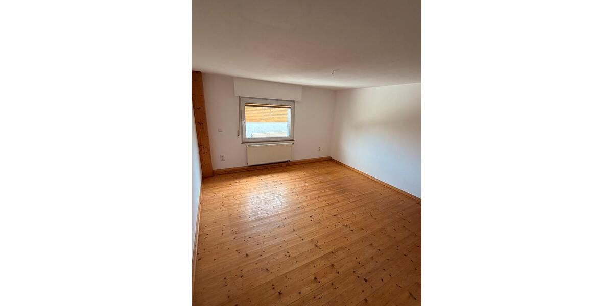 Maisonettenwohnung Siegburg - 5 Zimmer, 133 m&sup2;, 1.700&euro; | Angebot:26690682