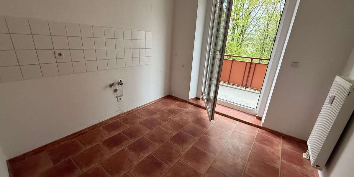 Wohnung zum Mieten in Chemnitz 299 € 51.3 m² 2 zimmer