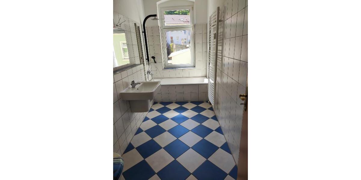 Etagenwohnung Meißen - 3 Zimmer, 81 m&sup2;, 530&euro; | Angebot:25319795