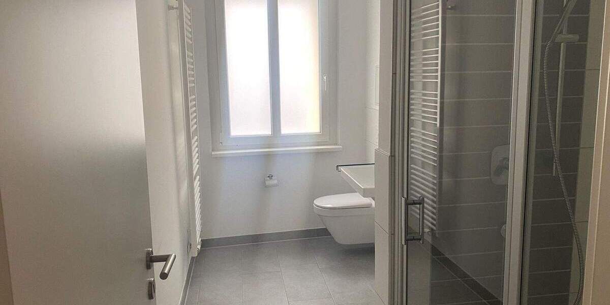 Zimmer Halle (Saale) Innenstadt - 2 Zimmer, 50 m&sup2;, 650&euro; | Angebot:25770424