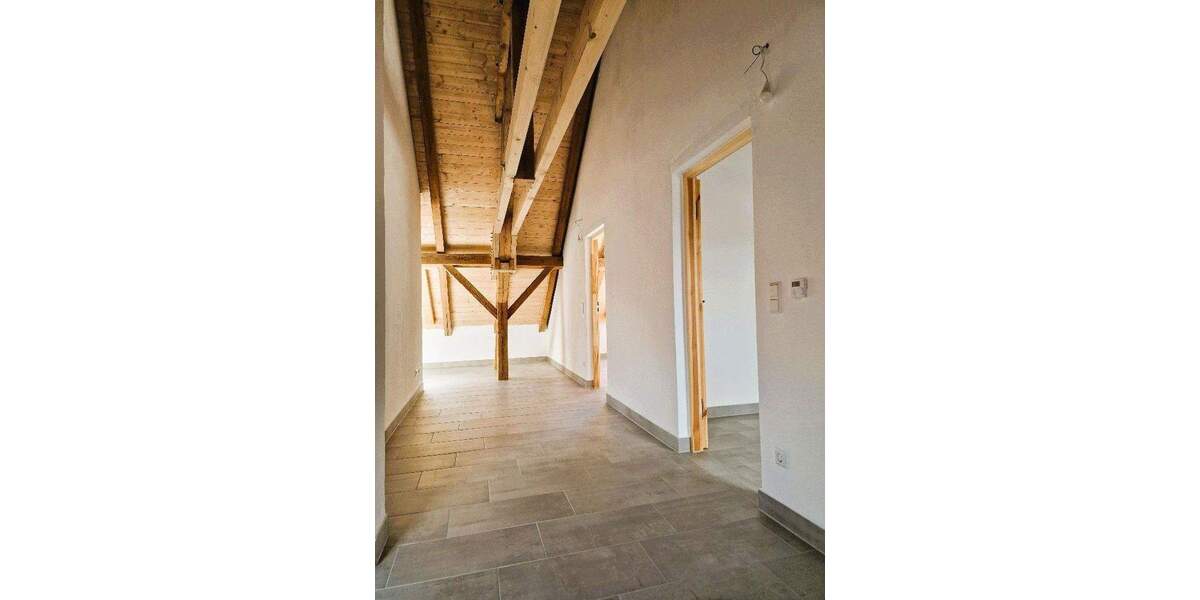 Etagenwohnung Wolfsburg Ehmen - 3 Zimmer, 111 m&sup2;, 1.387&euro; | Angebot:25716279