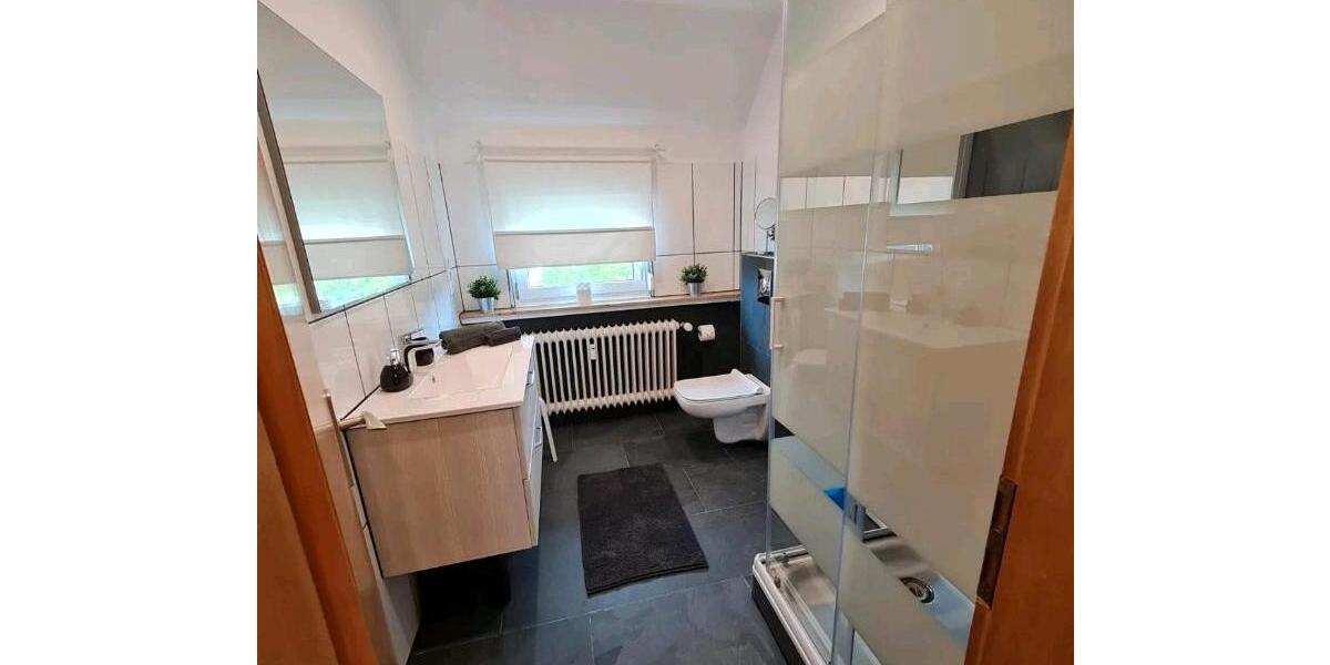 Etagenwohnung Schmallenberg - 3 Zimmer, 85 m&sup2;, 900&euro; | Angebot:25967603