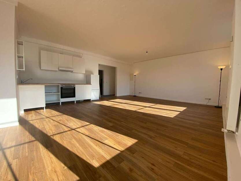 Wohnung zum Mieten in Hillesheim 598 € 63 m²