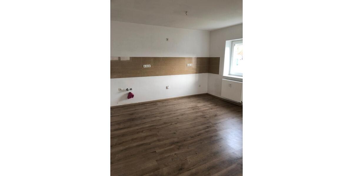 Erdgeschoßwohnung Bad Wildungen - 1 Zimmer, 75 m&sup2;, 830&euro; | Angebot:26551703