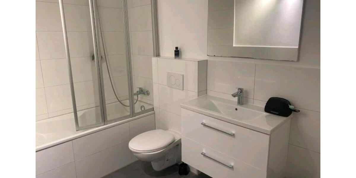 Etagenwohnung Neuss - 1 Zimmer, 9 m&sup2;, 500&euro; | Angebot:26548389