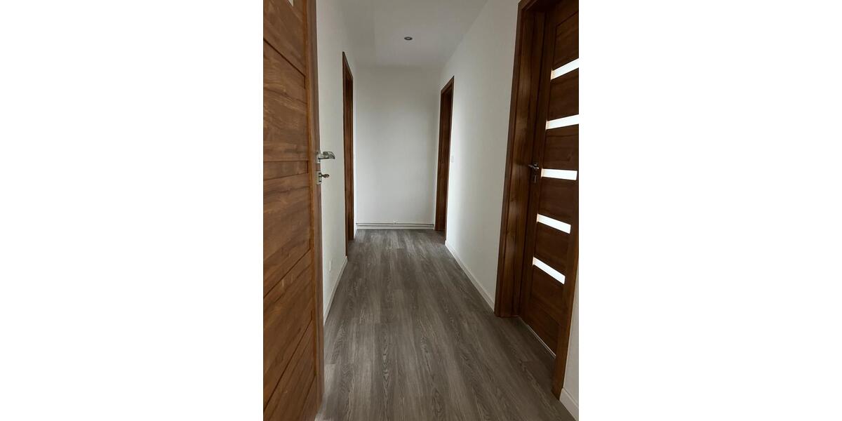 Erdgeschoßwohnung Seeland - 4 Zimmer, 67 m&sup2;, 600&euro; | Angebot:25824432