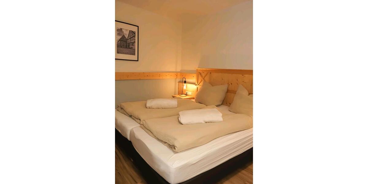 Etagenwohnung Mainbernheim - 1 Zimmer, 20 m&sup2;, 99&euro; | Angebot:26026754