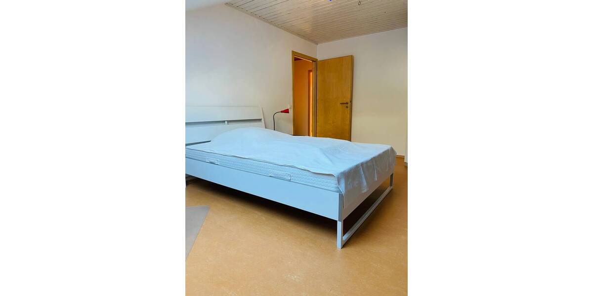 Reihenmittelhaus Lörrach - 5 Zimmer, 147 m&sup2;, 1.950&euro; | Angebot:26804049