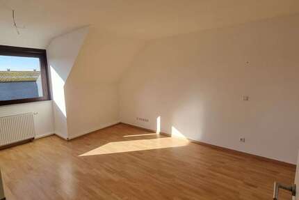 Wohnung Hilden Meide - 3 Zimmer, 72 m&sup2;, 680&euro; | Angebot:25213152