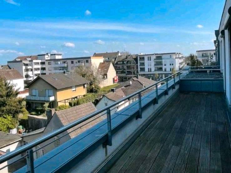 Dachgeschoßwohnung Niederkassel - 3 Zimmer, 86 m&sup2;, 1.400&euro; | Angebot:26639580