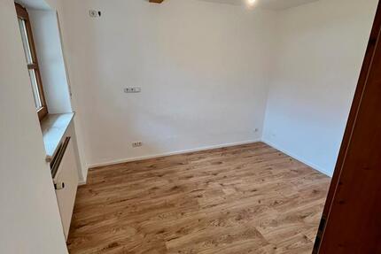 2-Zimmer EG-Gartenwohnung mit Südterrasse in Prien am Chiemsee 2 zimmer