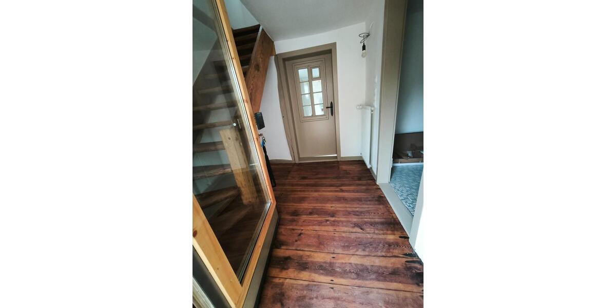 Etagenwohnung Bad König - 4 Zimmer, 125 m&sup2;, 1.150&euro; | Angebot:24650389