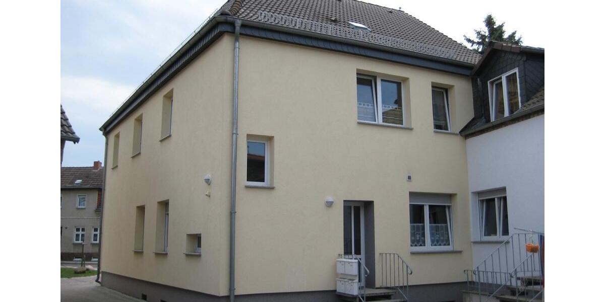 Etagenwohnung Genthin - 1 Zimmer, 43 m&sup2;, 215&euro; | Angebot:25783055