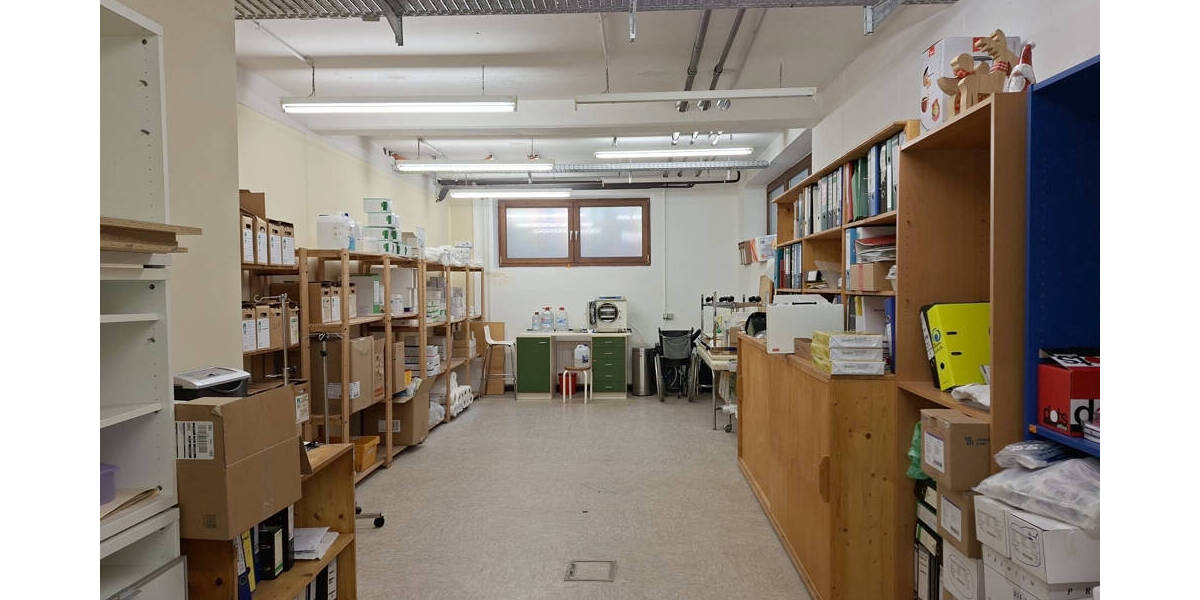 Gewerbeobjekt Bockhorn Grabstede Grabstede - 5 Zimmer, 950&euro; | Angebot:26153983