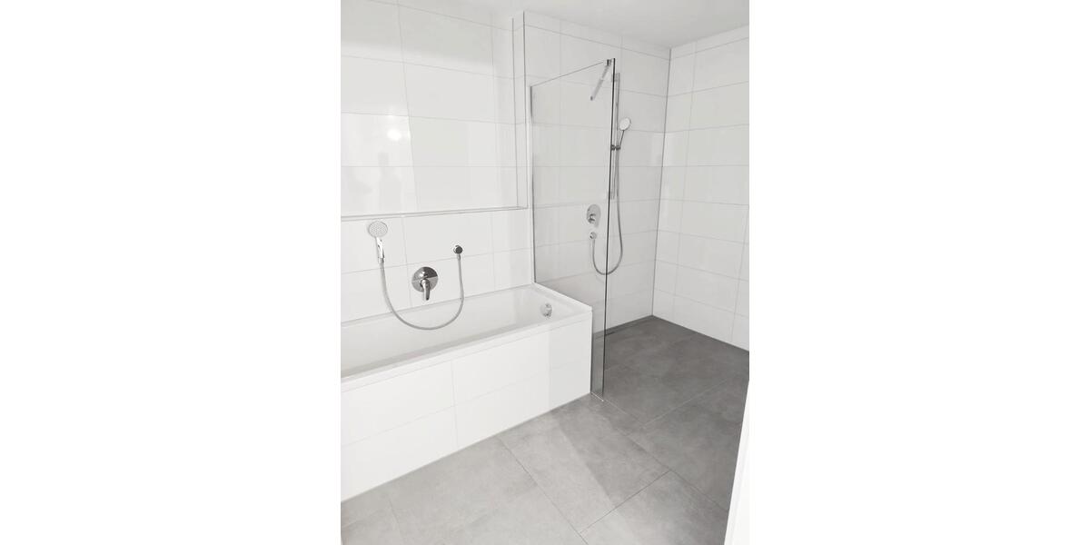 Terrassenwohnung Neu-Ulm Ludwigsfeld - 3 Zimmer, 93 m&sup2;, 1.290&euro; | Angebot:26577625
