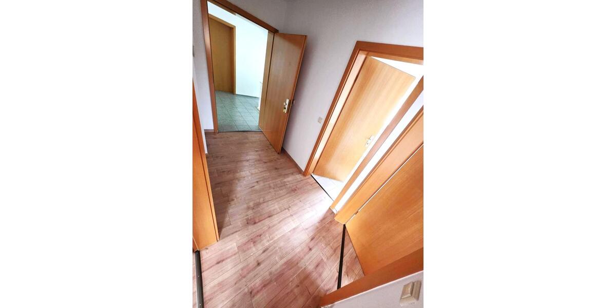 Dachgeschoßwohnung Rabenau - 2 Zimmer, 52 m&sup2;, 599&euro; | Angebot:26618996