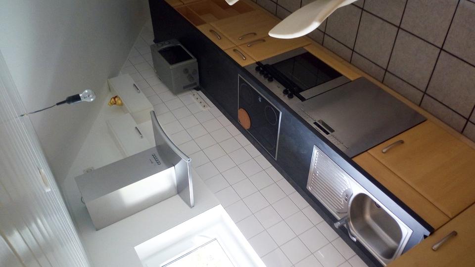 Dachgeschoßwohnung Riegelsberg - 3 Zimmer, 100 m&sup2;, 680&euro; | Angebot:26287855